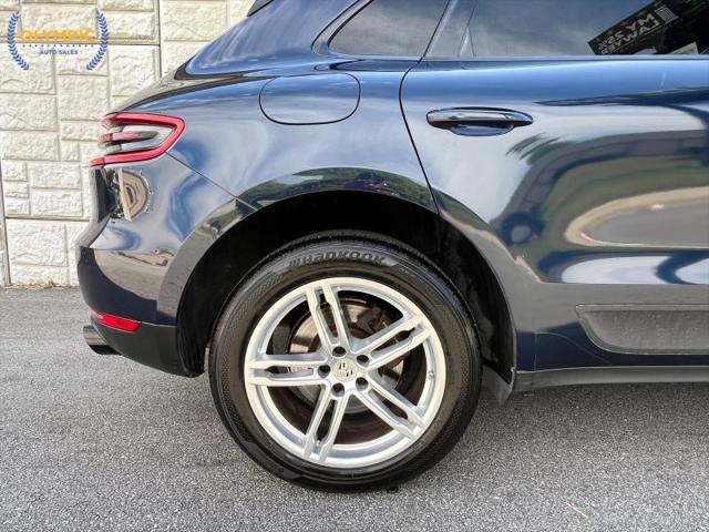 2017 Porsche Macan Base