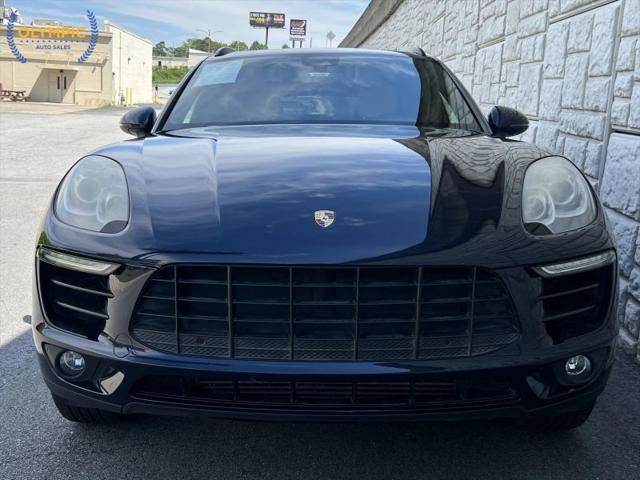 2017 Porsche Macan Base