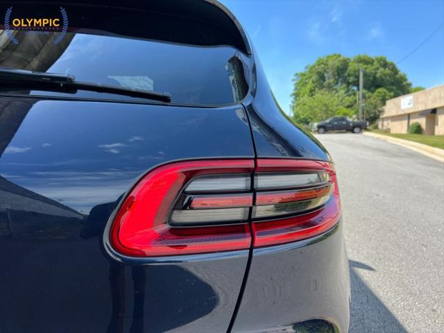 2017 Porsche Macan Base