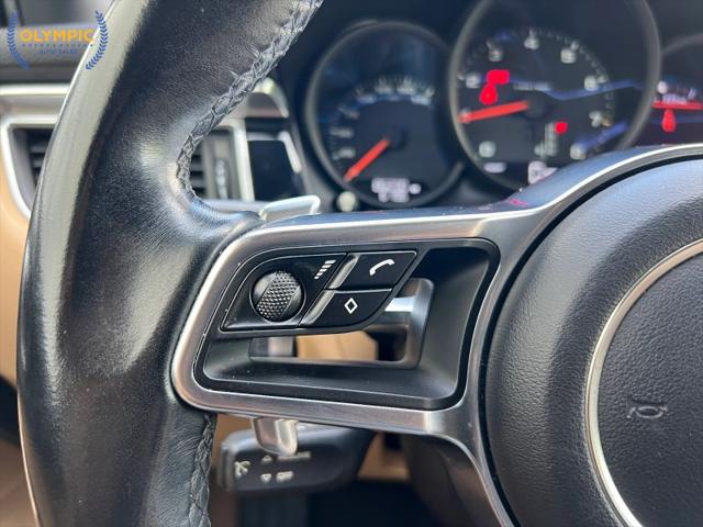 2017 Porsche Macan Base
