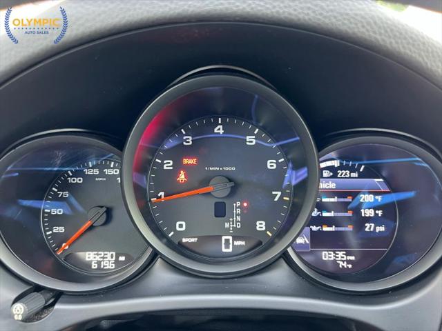 2017 Porsche Macan Base