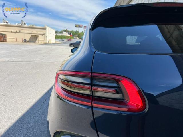 2017 Porsche Macan Base