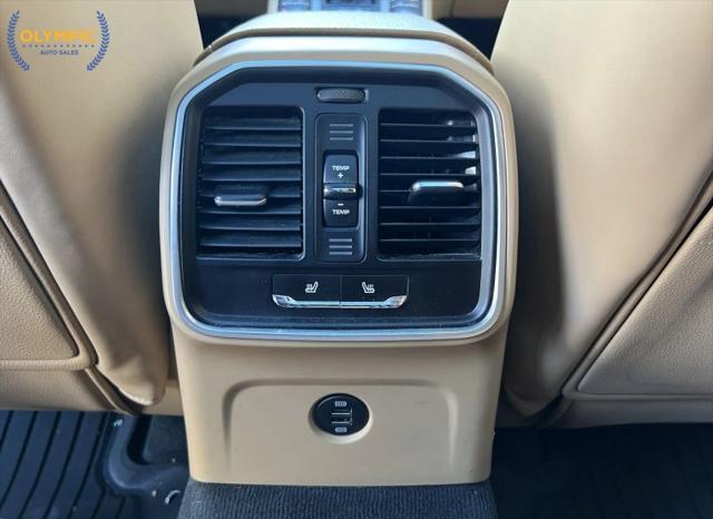 2017 Porsche Macan Base