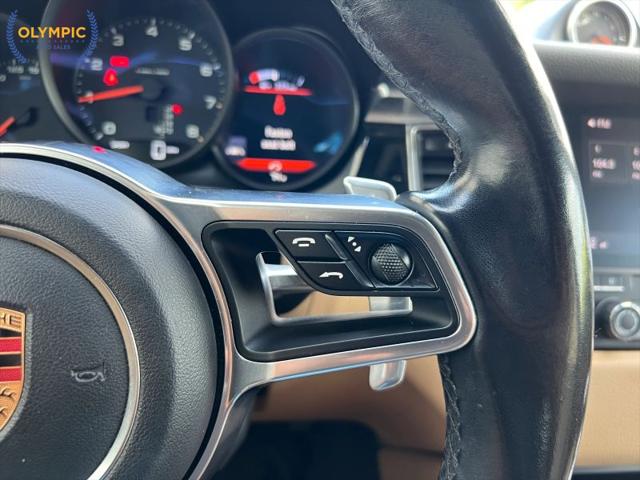 2017 Porsche Macan Base
