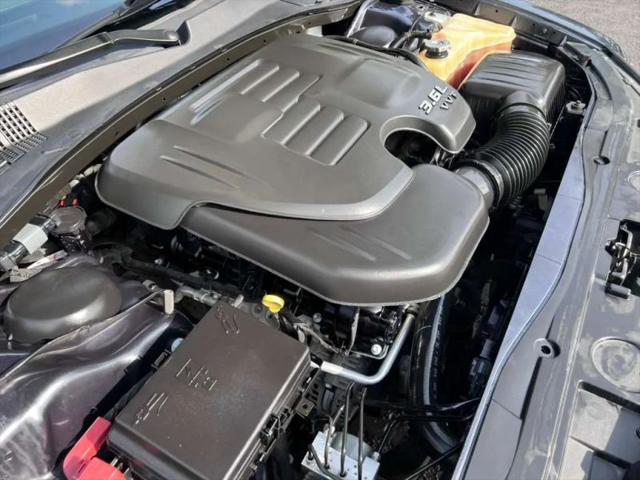2018 Chrysler 300 Touring