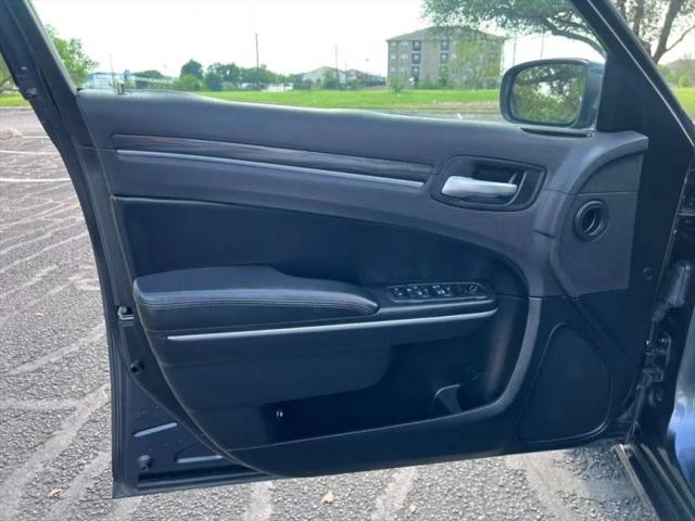 2018 Chrysler 300 Touring