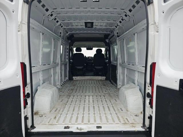 2025 Ram ProMaster 2500 Cargo Van Tradesman High Roof 159" WB w/Pass Seat