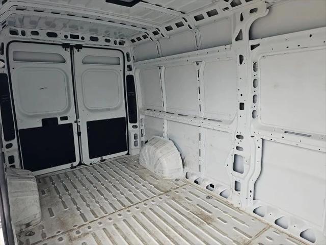 2025 Ram ProMaster 2500 Cargo Van Tradesman High Roof 159" WB w/Pass Seat
