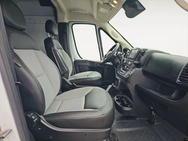 2025 Ram ProMaster 2500 Cargo Van Tradesman High Roof 159" WB w/Pass Seat