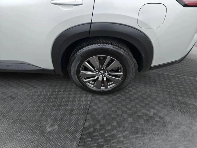 2022 Nissan Pathfinder SV 2WD