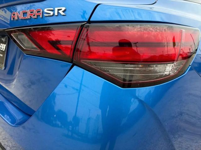 2022 Nissan Sentra SR Xtronic CVT