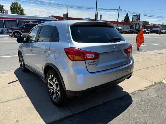 2017 Mitsubishi Outlander Sport 2.4 SE
