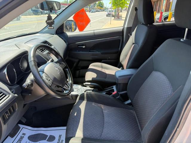 2017 Mitsubishi Outlander Sport 2.4 SE