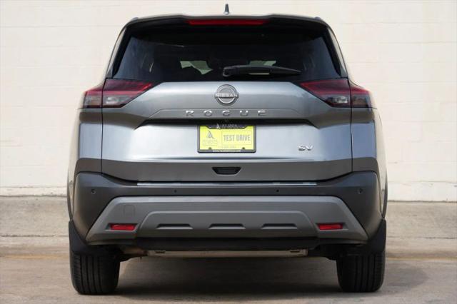2023 Nissan Rogue SV FWD