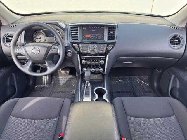 2020 Nissan Pathfinder S 2WD