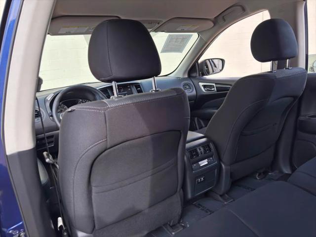 2020 Nissan Pathfinder S 2WD