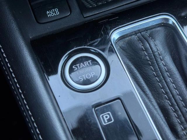 2023 Nissan Kicks SR Xtronic CVT