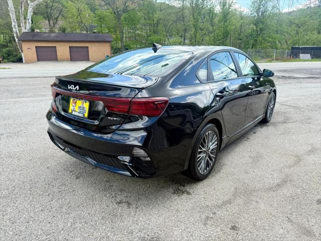 2022 Kia Forte GT-Line