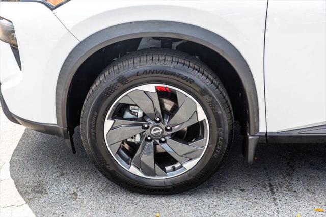 2024 Nissan Rogue SV FWD