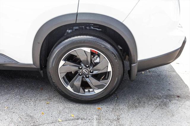 2024 Nissan Rogue SV FWD