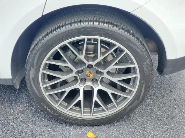 2021 Porsche Macan S