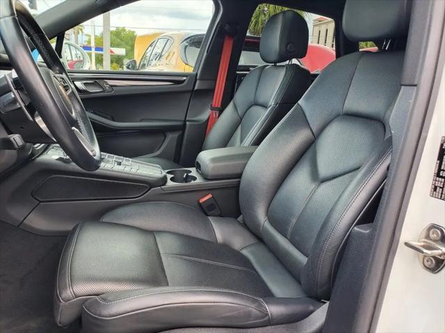 2021 Porsche Macan S