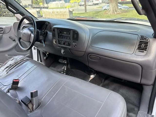 2002 Ford F-150 Lightning