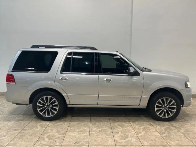 2017 Lincoln Navigator Select