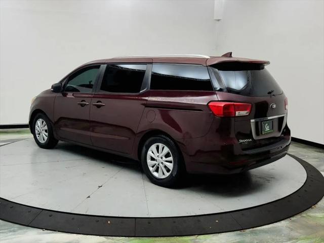 2015 Kia Sedona LX
