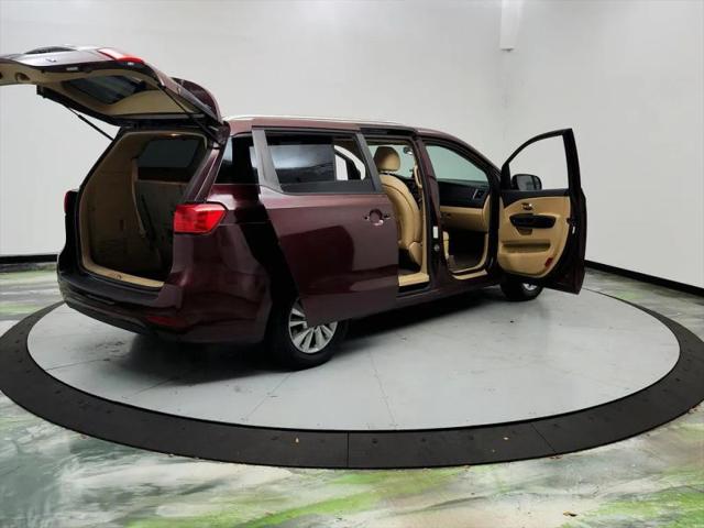 2015 Kia Sedona LX