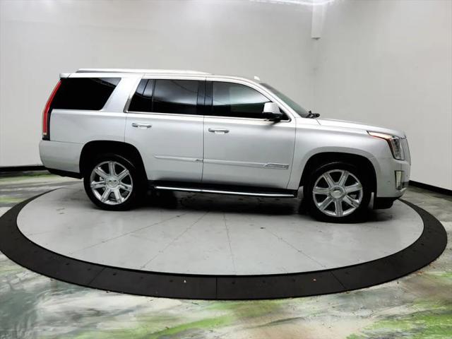 2019 Cadillac Escalade Luxury