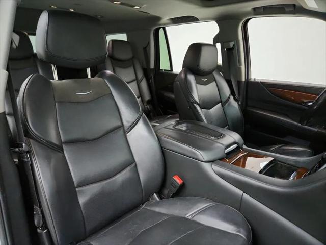2019 Cadillac Escalade Luxury