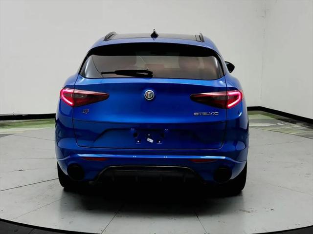 2022 Alfa Romeo Stelvio Veloce Ti AWD
