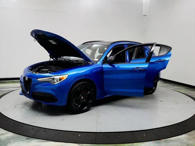 2022 Alfa Romeo Stelvio Veloce Ti AWD