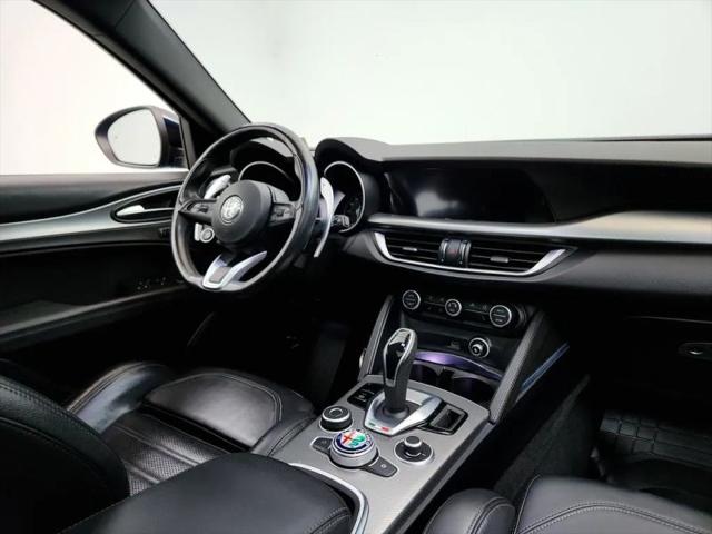 2022 Alfa Romeo Stelvio Veloce Ti AWD