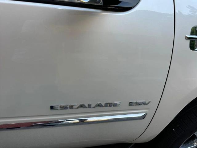 2014 Cadillac Escalade ESV Luxury