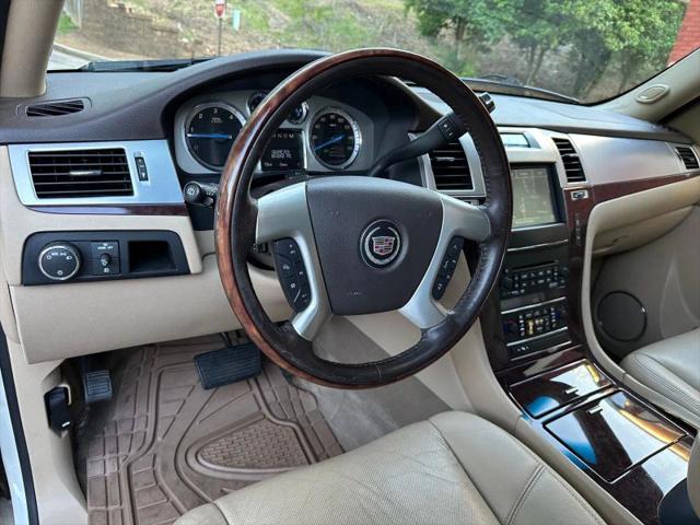 2014 Cadillac Escalade ESV Luxury