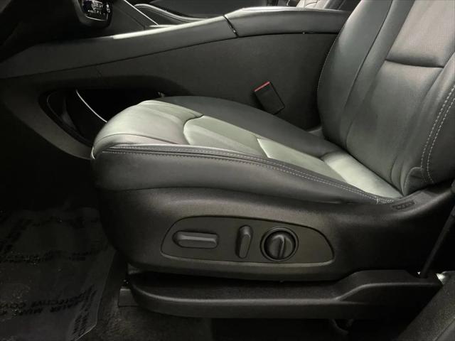 2023 Buick Enclave Essence AWD