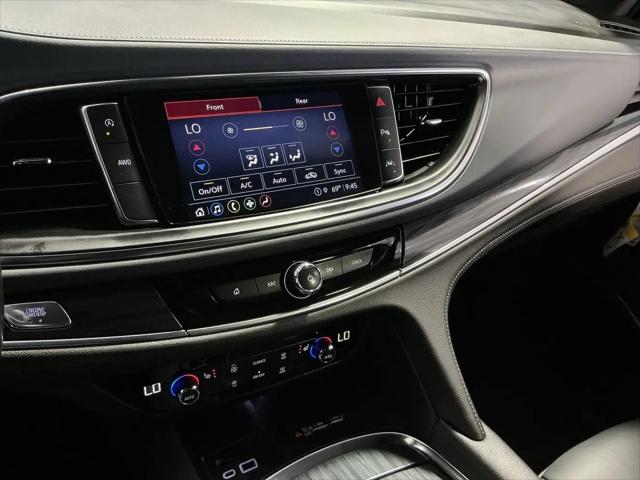 2023 Buick Enclave Essence AWD