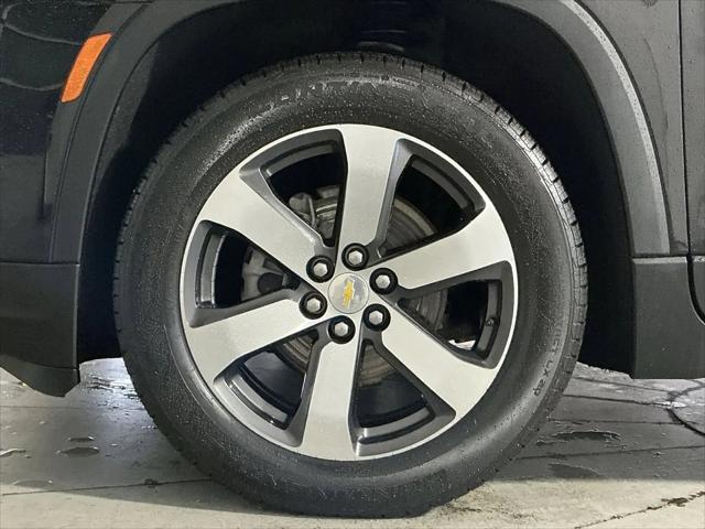 2022 Chevrolet Traverse AWD LT Leather