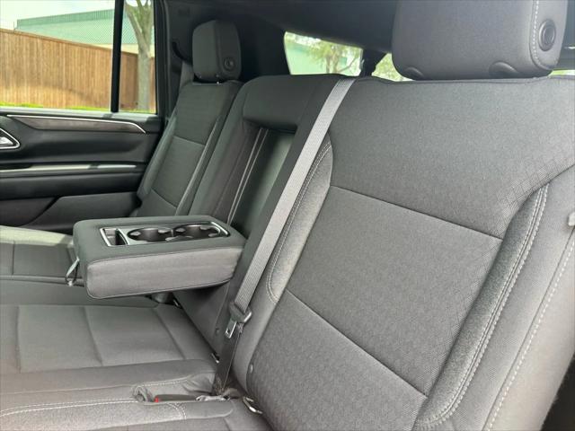 2022 Chevrolet Suburban 2WD LS