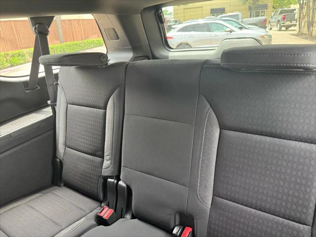 2022 Chevrolet Suburban 2WD LS