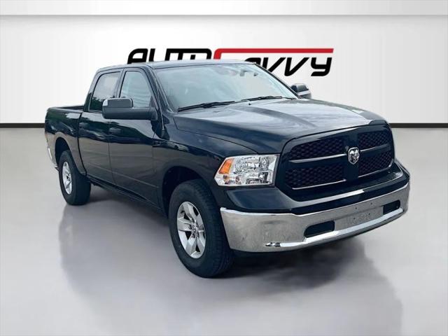 2023 Ram 1500 Classic SLT Crew Cab 4x4 5'7" Box for sale in Duncanville, TX