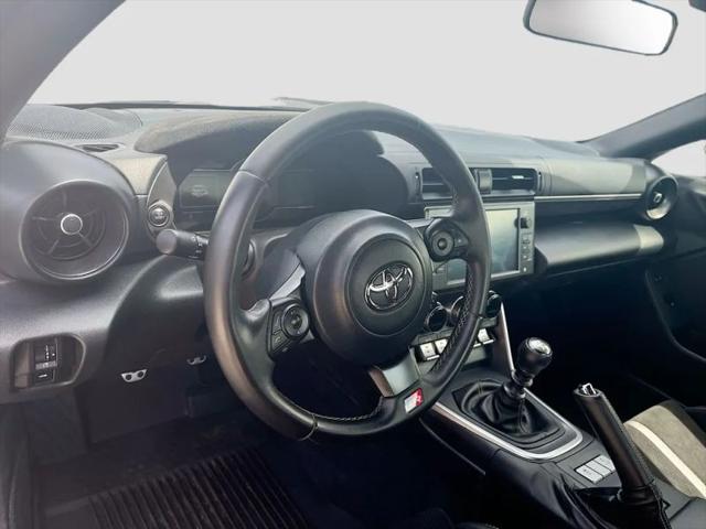 2024 Toyota GR86 Premium