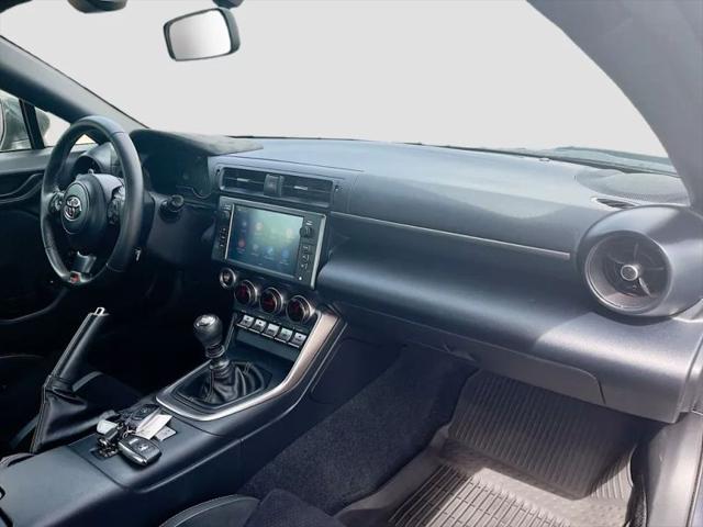 2024 Toyota GR86 Premium
