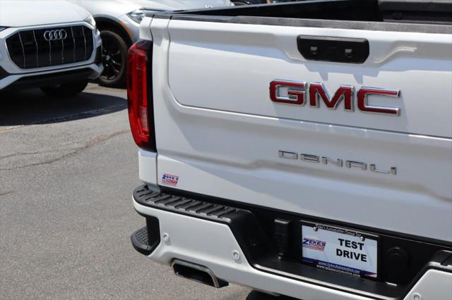 2022 GMC Sierra 1500 4WD Crew Cab Short Box Denali