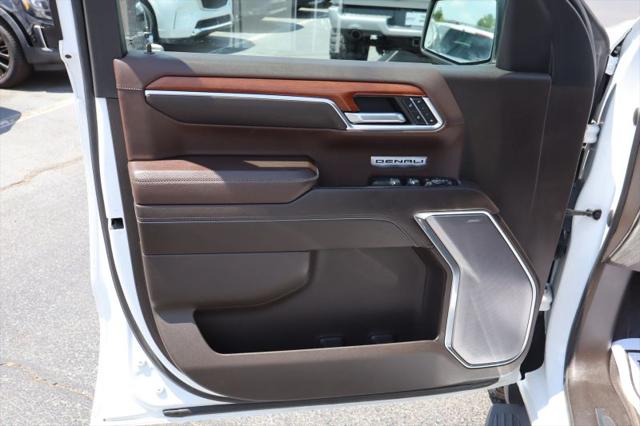 2022 GMC Sierra 1500 4WD Crew Cab Short Box Denali
