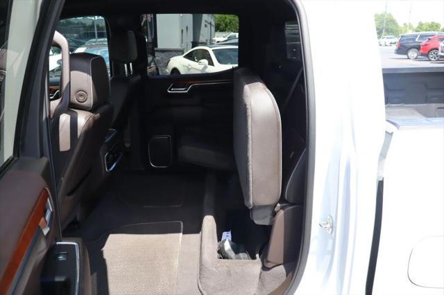 2022 GMC Sierra 1500 4WD Crew Cab Short Box Denali