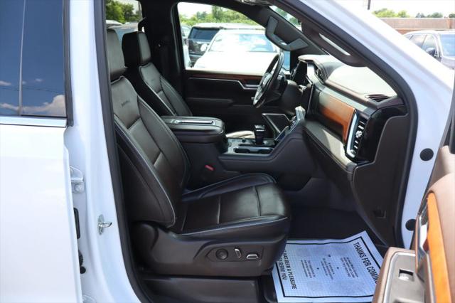 2022 GMC Sierra 1500 4WD Crew Cab Short Box Denali