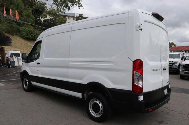 2023 Ford Transit Cargo Van Medium Roof w/LWB